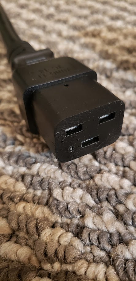 L6-30 plug to two C19(C20) outlets to four C13 outlets
